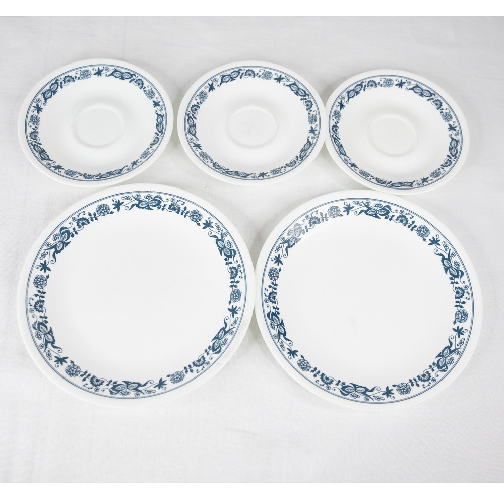 Corelle Plates Set Blue Good Old Town Blue Onion Floral Pattern 2 Salad 3 Saucer
